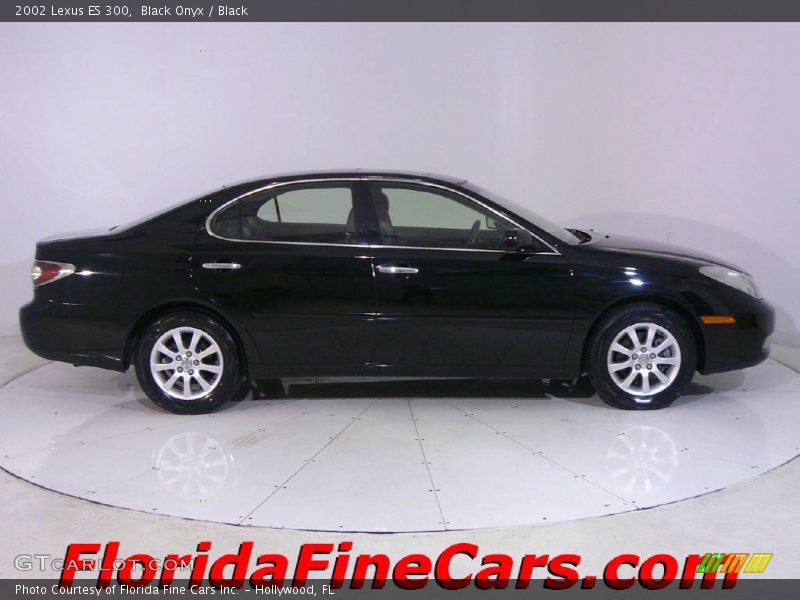 Black Onyx / Black 2002 Lexus ES 300