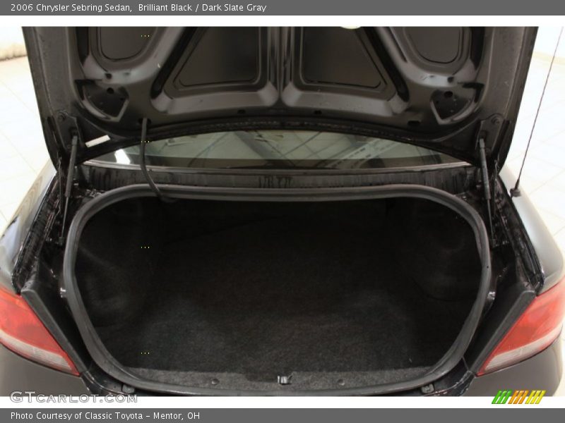 Brilliant Black / Dark Slate Gray 2006 Chrysler Sebring Sedan