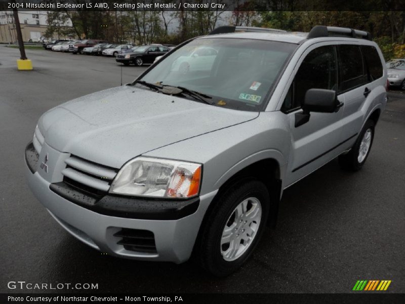 Sterling Silver Metallic / Charcoal Gray 2004 Mitsubishi Endeavor LS AWD