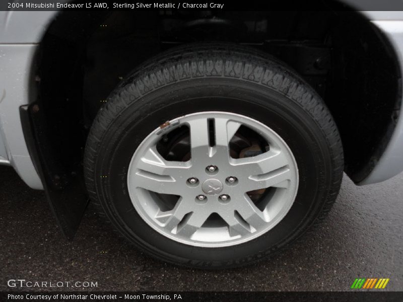  2004 Endeavor LS AWD Wheel