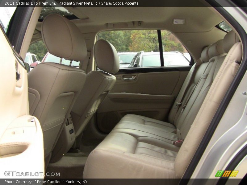 Radiant Silver Metallic / Shale/Cocoa Accents 2011 Cadillac DTS Premium