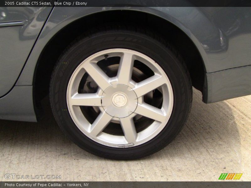 Blue Chip / Ebony 2005 Cadillac CTS Sedan