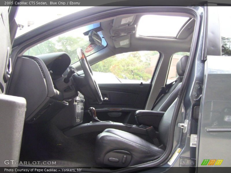 Blue Chip / Ebony 2005 Cadillac CTS Sedan