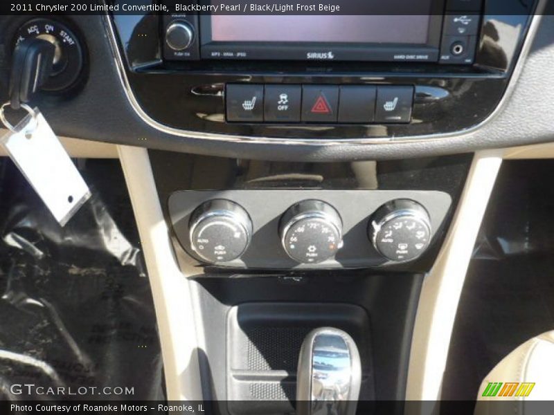 Blackberry Pearl / Black/Light Frost Beige 2011 Chrysler 200 Limited Convertible