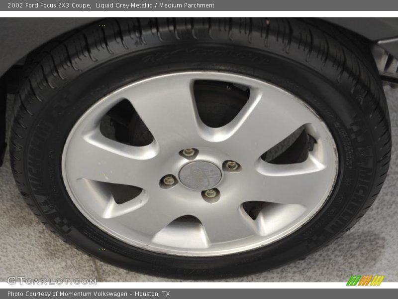 Liquid Grey Metallic / Medium Parchment 2002 Ford Focus ZX3 Coupe