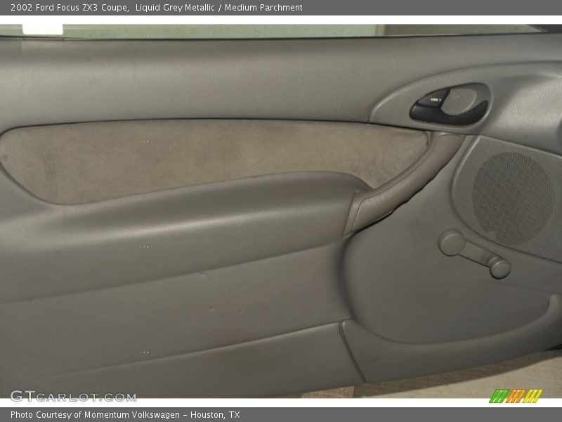 Liquid Grey Metallic / Medium Parchment 2002 Ford Focus ZX3 Coupe