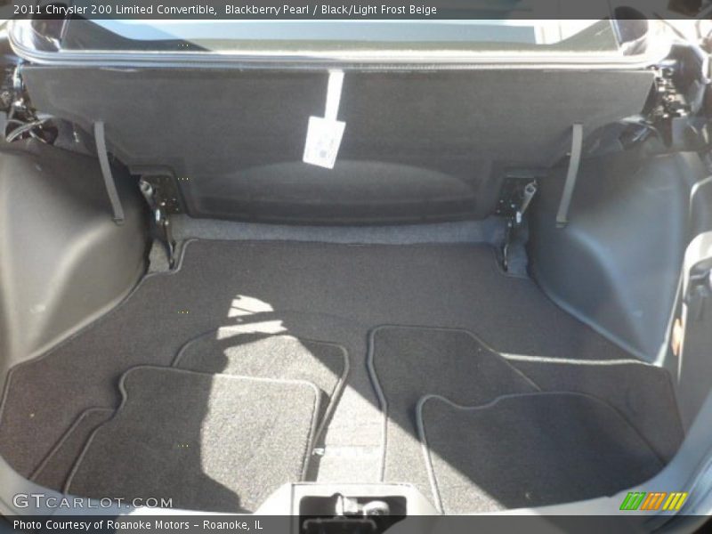 Blackberry Pearl / Black/Light Frost Beige 2011 Chrysler 200 Limited Convertible