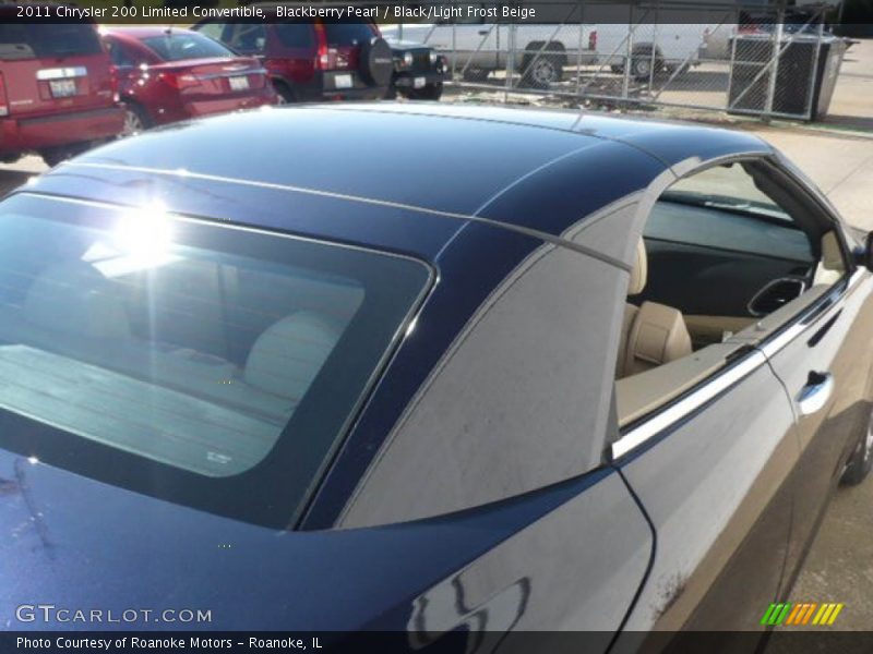 Blackberry Pearl / Black/Light Frost Beige 2011 Chrysler 200 Limited Convertible
