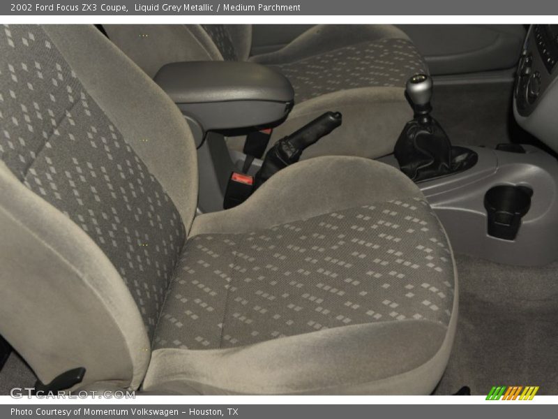 Liquid Grey Metallic / Medium Parchment 2002 Ford Focus ZX3 Coupe