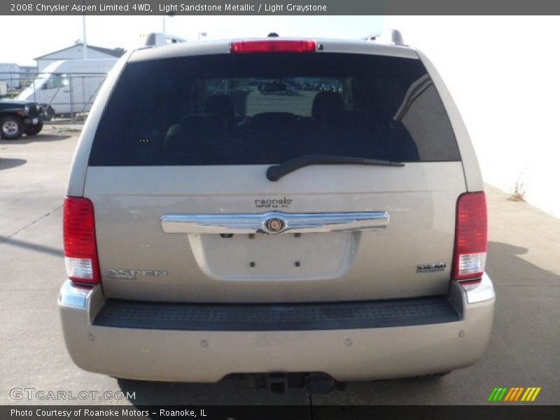 Light Sandstone Metallic / Light Graystone 2008 Chrysler Aspen Limited 4WD