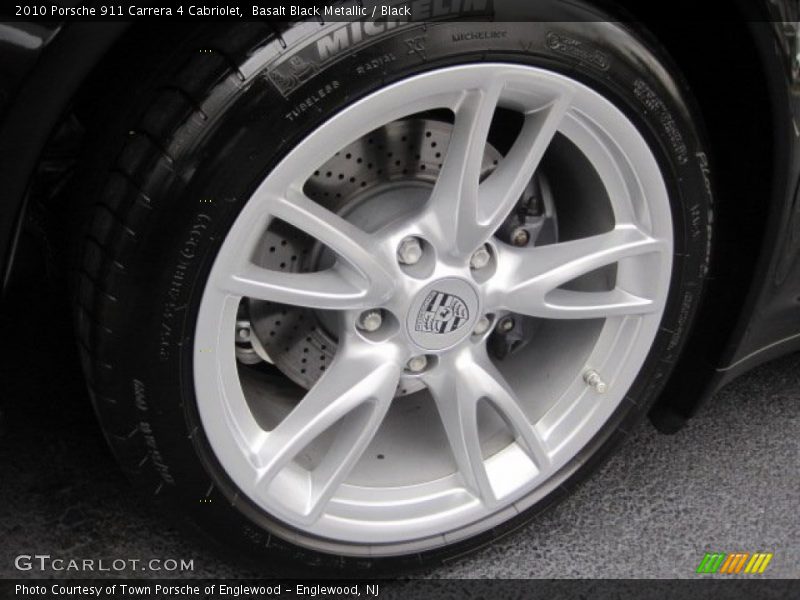  2010 911 Carrera 4 Cabriolet Wheel