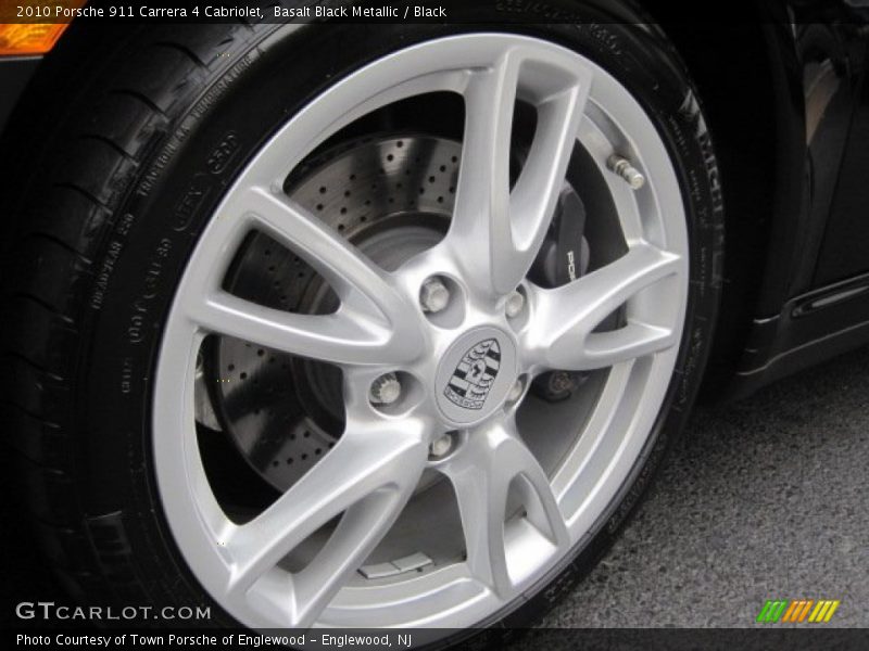  2010 911 Carrera 4 Cabriolet Wheel