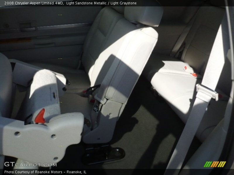 Light Sandstone Metallic / Light Graystone 2008 Chrysler Aspen Limited 4WD