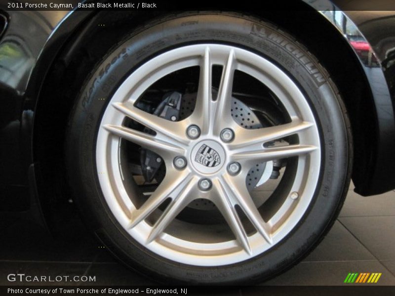  2011 Cayman  Wheel