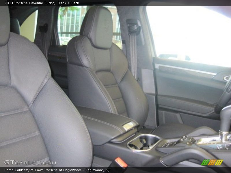 Black / Black 2011 Porsche Cayenne Turbo