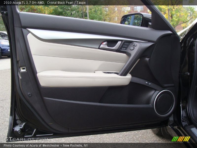 Door Panel of 2010 TL 3.7 SH-AWD