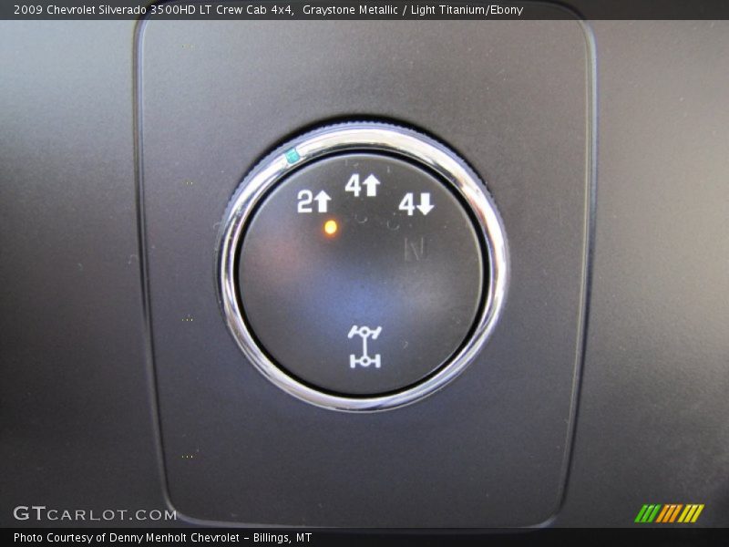 Controls of 2009 Silverado 3500HD LT Crew Cab 4x4