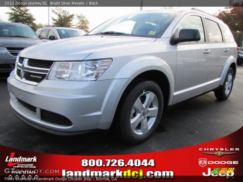 Bright Silver Metallic / Black 2012 Dodge Journey SE