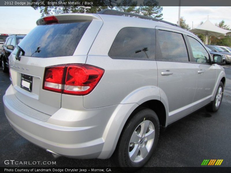 Bright Silver Metallic / Black 2012 Dodge Journey SE