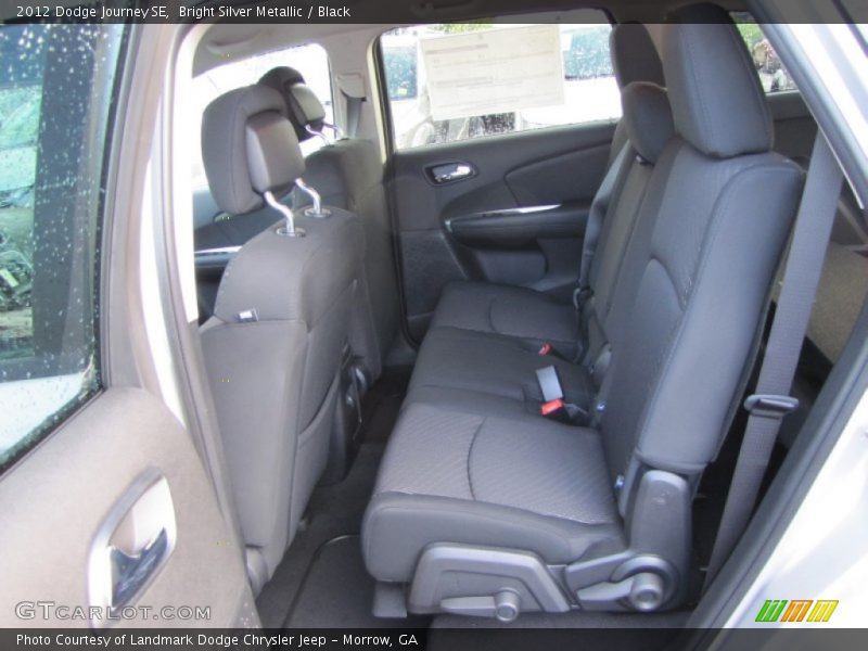 Bright Silver Metallic / Black 2012 Dodge Journey SE
