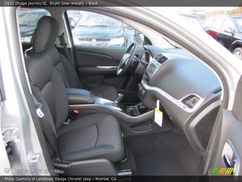 Bright Silver Metallic / Black 2012 Dodge Journey SE