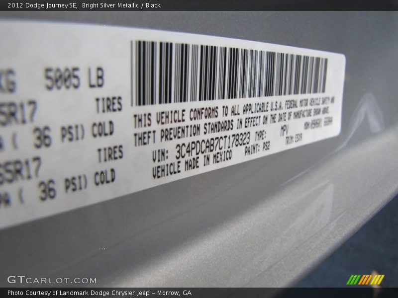 Bright Silver Metallic / Black 2012 Dodge Journey SE