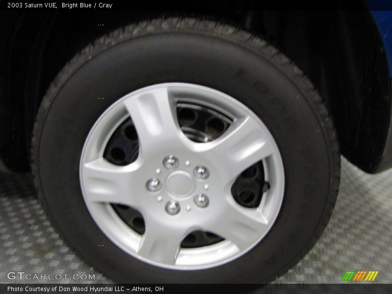 Bright Blue / Gray 2003 Saturn VUE