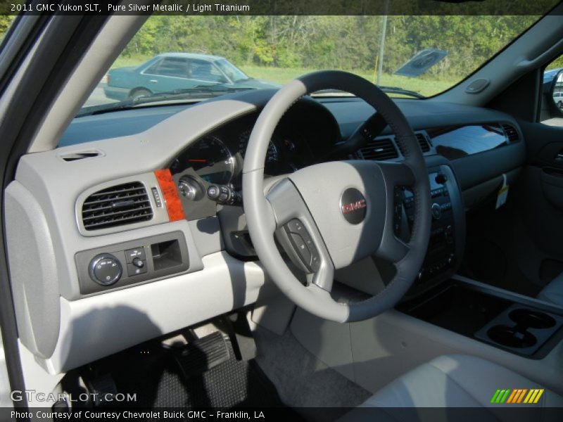 Pure Silver Metallic / Light Titanium 2011 GMC Yukon SLT
