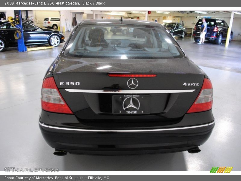 Black / Black 2009 Mercedes-Benz E 350 4Matic Sedan