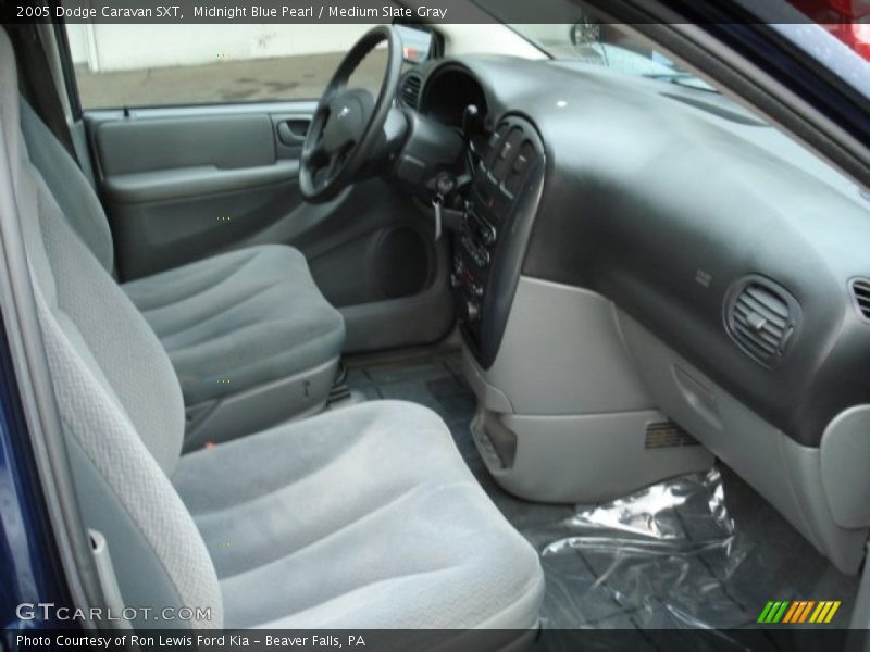 Midnight Blue Pearl / Medium Slate Gray 2005 Dodge Caravan SXT
