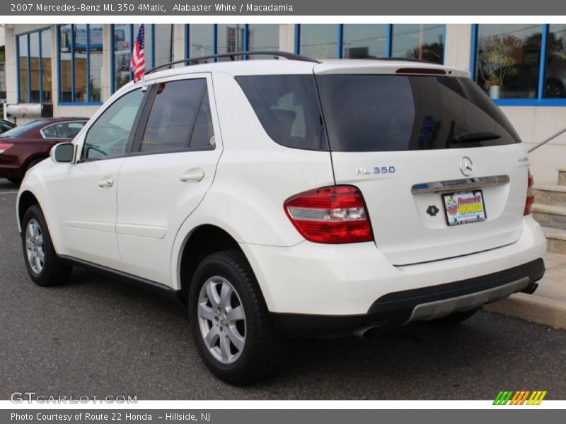 Alabaster White / Macadamia 2007 Mercedes-Benz ML 350 4Matic
