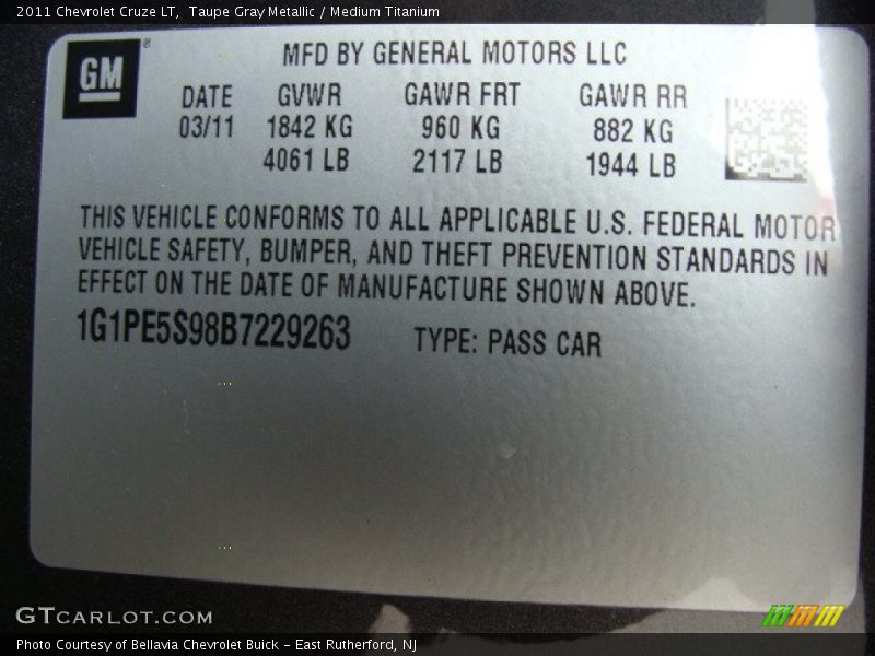 Taupe Gray Metallic / Medium Titanium 2011 Chevrolet Cruze LT