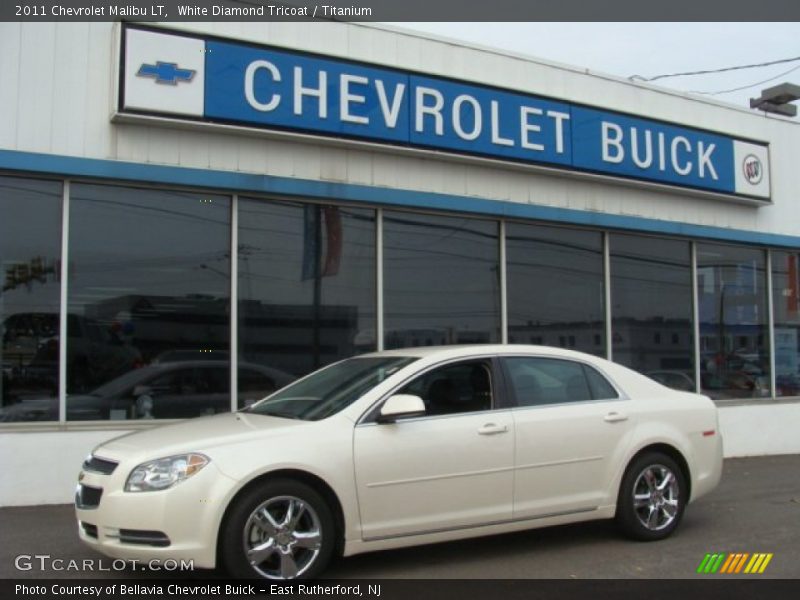 White Diamond Tricoat / Titanium 2011 Chevrolet Malibu LT