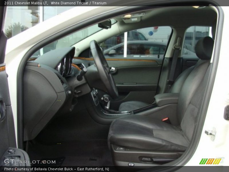 White Diamond Tricoat / Titanium 2011 Chevrolet Malibu LT