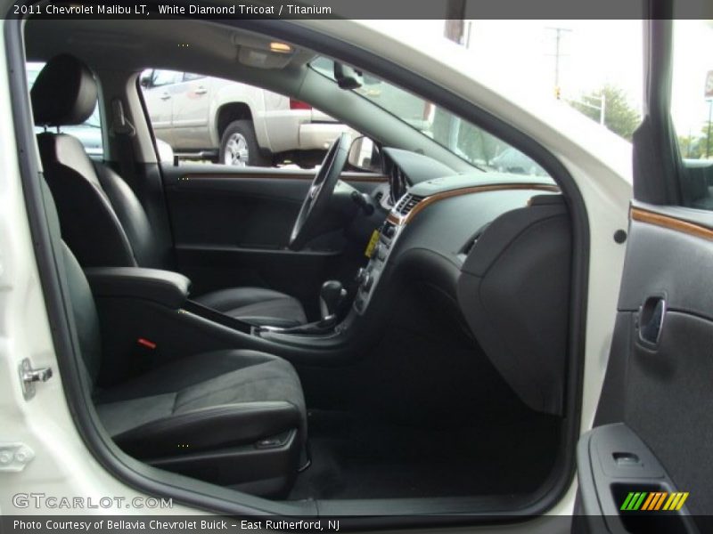 White Diamond Tricoat / Titanium 2011 Chevrolet Malibu LT