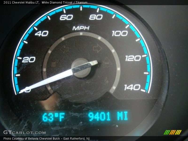 White Diamond Tricoat / Titanium 2011 Chevrolet Malibu LT