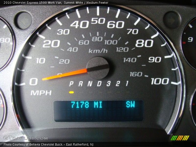 Summit White / Medium Pewter 2010 Chevrolet Express 1500 Work Van