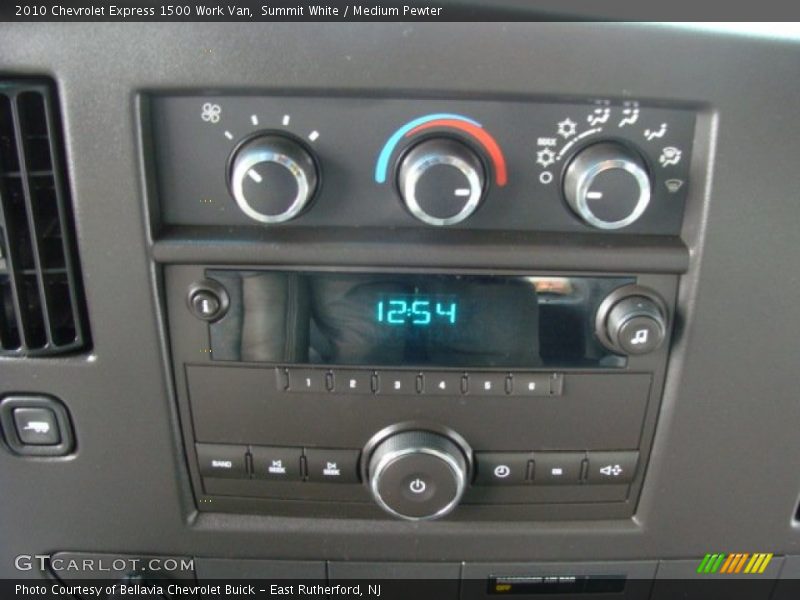 Summit White / Medium Pewter 2010 Chevrolet Express 1500 Work Van