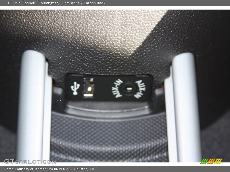 Light White / Carbon Black 2012 Mini Cooper S Countryman