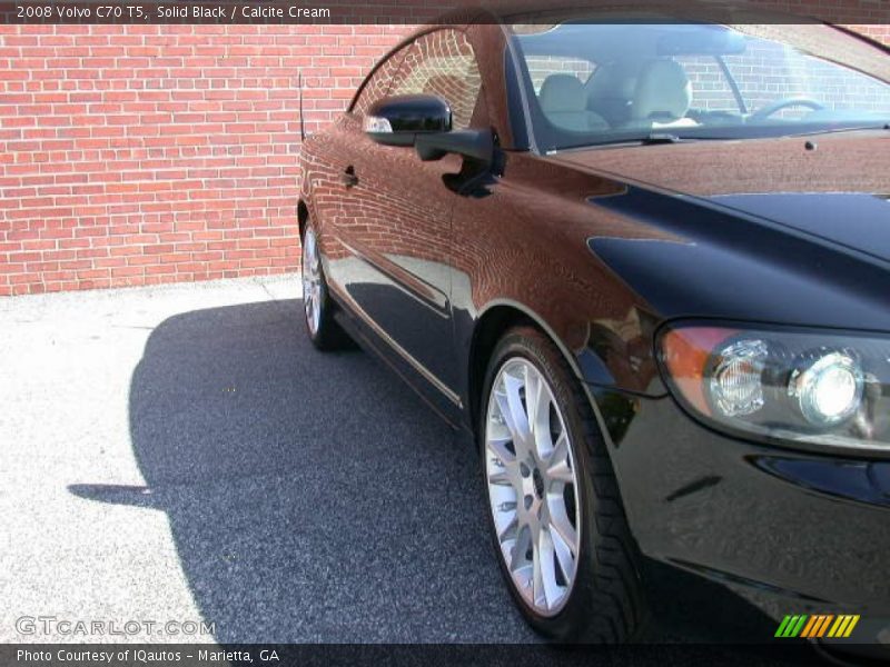Solid Black / Calcite Cream 2008 Volvo C70 T5