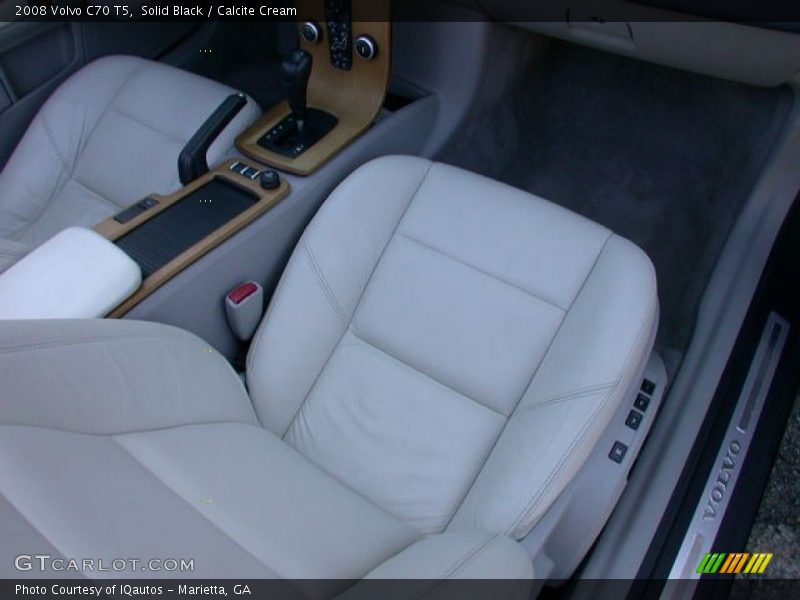 Solid Black / Calcite Cream 2008 Volvo C70 T5