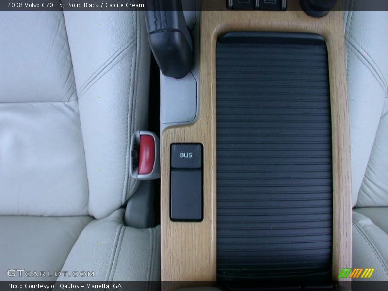 Solid Black / Calcite Cream 2008 Volvo C70 T5