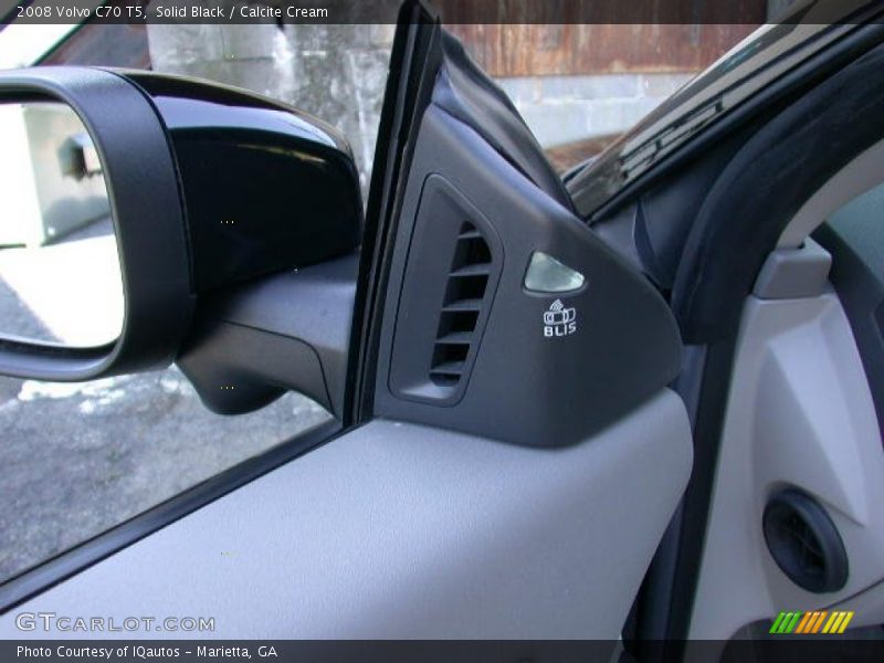 Solid Black / Calcite Cream 2008 Volvo C70 T5