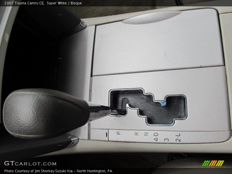 Super White / Bisque 2007 Toyota Camry CE