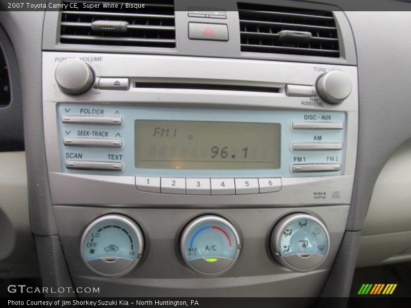 Super White / Bisque 2007 Toyota Camry CE