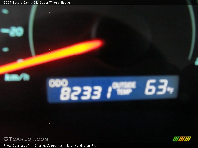 Super White / Bisque 2007 Toyota Camry CE