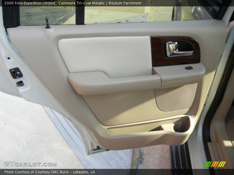 Cashmere Tri-Coat Metallic / Medium Parchment 2006 Ford Expedition Limited
