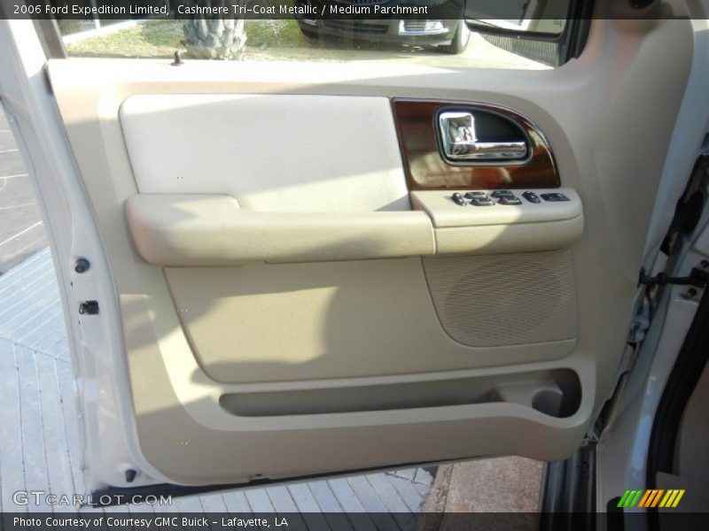 Cashmere Tri-Coat Metallic / Medium Parchment 2006 Ford Expedition Limited