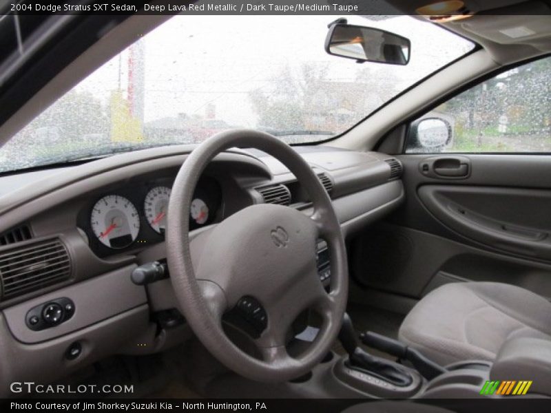 Deep Lava Red Metallic / Dark Taupe/Medium Taupe 2004 Dodge Stratus SXT Sedan