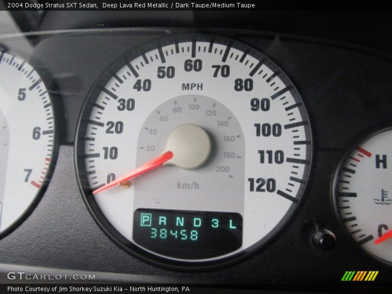 Deep Lava Red Metallic / Dark Taupe/Medium Taupe 2004 Dodge Stratus SXT Sedan